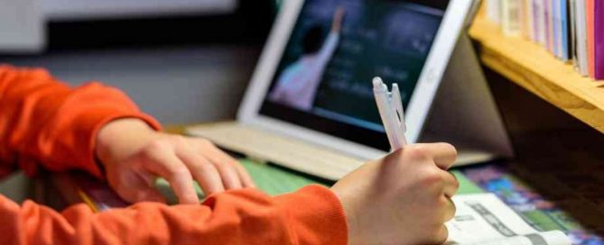 Encourage productive blended learning sessions with this helpful tips.